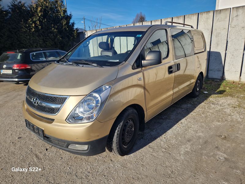 Hyundai H1 • 2008 • 40,000 km 1