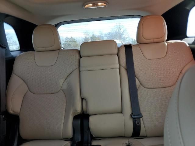 Jeep Cherokee • 2015 • 10,000 mi 10