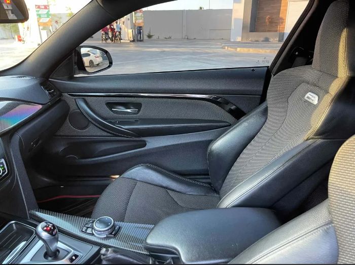 BMW M4 • 2015 • 89,000 km 8