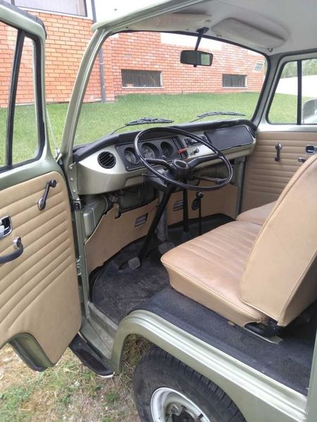 Volkswagen Virtus • 1969 • 130,000 km 2