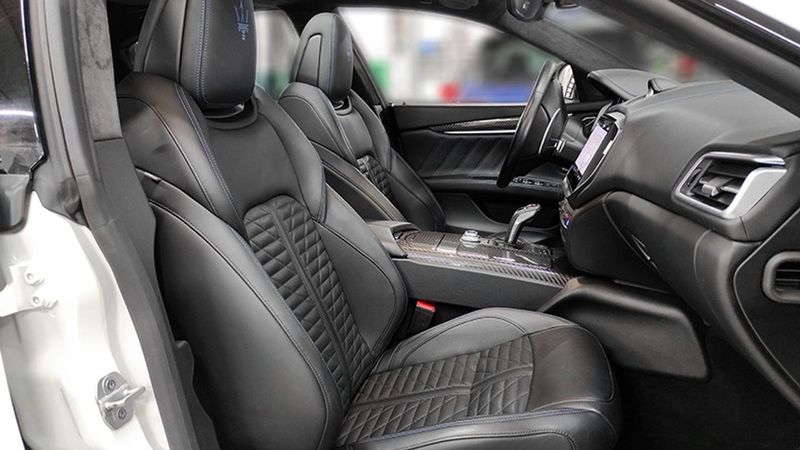 Maserati Ghibli • 2020 • 42,571 km 7