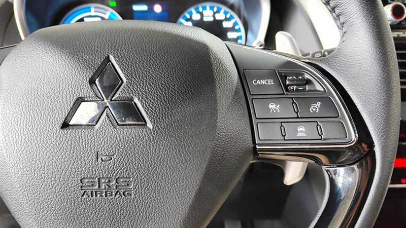 Mitsubishi Eclipse • 2022 • 12,500 km 16