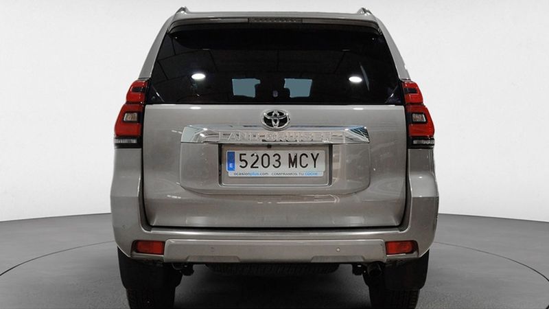 Toyota Land Cruiser • 2022 • 21,400 km 3
