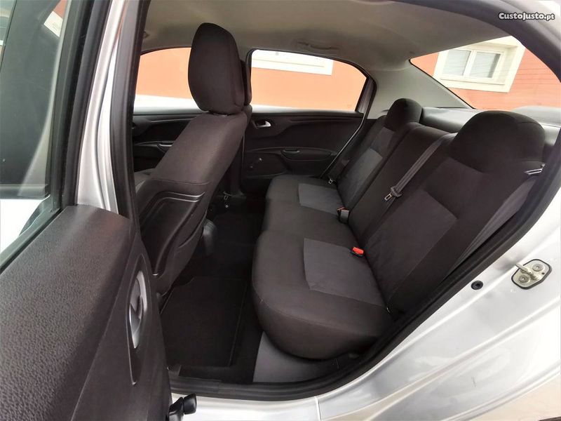 Citroën C-Elissée • 2013 • 90,000 km 5