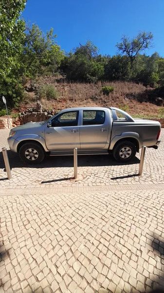 Toyota Hilux • 2007 • 213,000 km 4