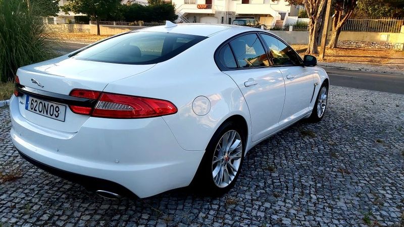 Jaguar XF • 2014 • 133,000 km 2