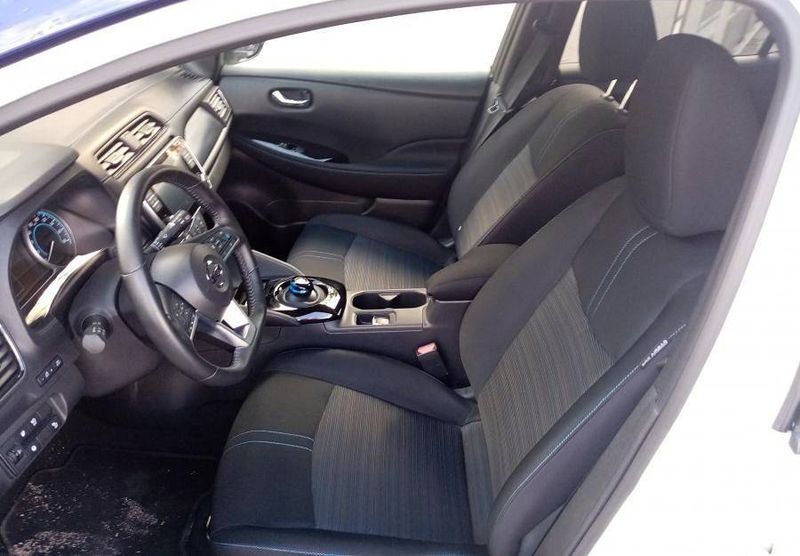 Nissan Leaf • 2019 • 5,000 km 8