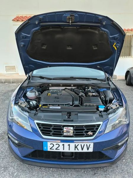 Seat Leon • 2019 • 76,000 km 8