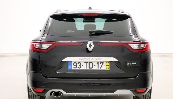 Renault Mégane • 2017 • 17,163 km 3