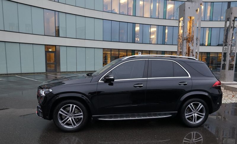Mercedes-Benz GLE-Class • 2019 • 81,000 km 5