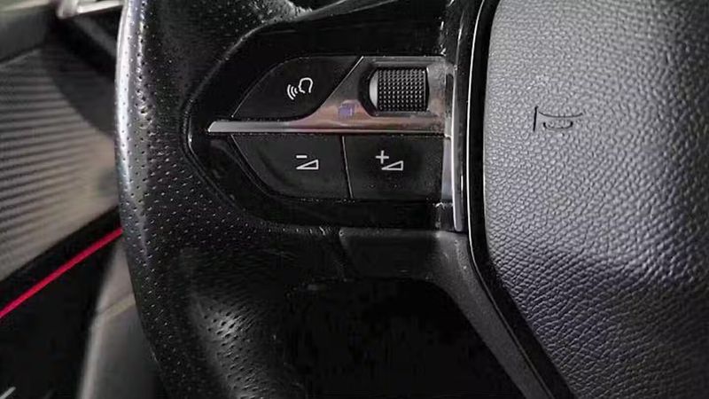 Peugeot 207 • 2020 • 68,344 km 31