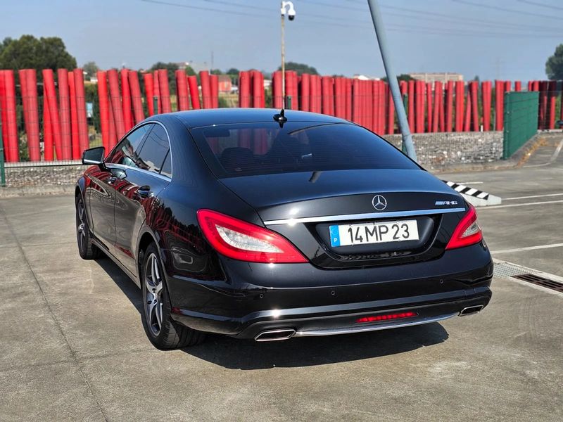 Mercedes-Benz CLS • 2012 • 117,000 km 4