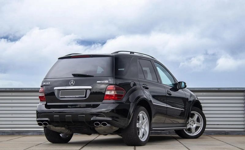 Mercedes-Benz M-Class • 2006 • 116,000 km 3