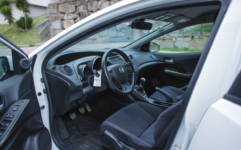 Honda Civic • 2013 • 138,000 km 1