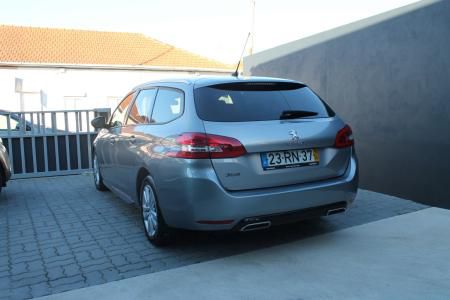Peugeot 308 • 2016 • 104,000 km 1