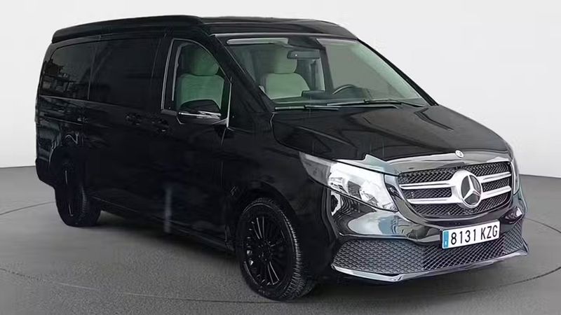 Mercedes-Benz 200 - 300 • 2019 • 76,303 km 4
