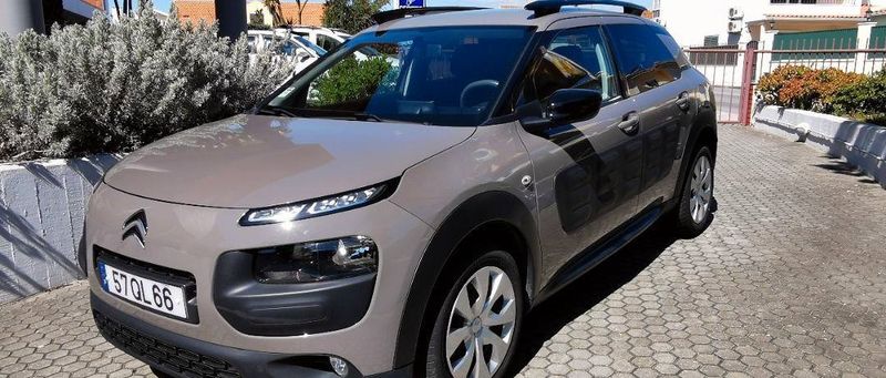 Citroën C4 • 2015 • 100,000 km 9
