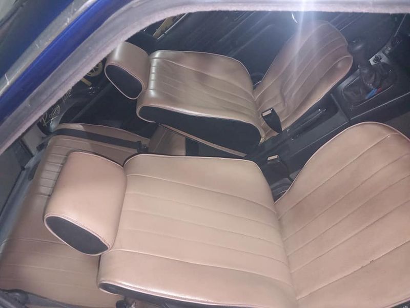 BMW 316i • 1986 • 188 km 5