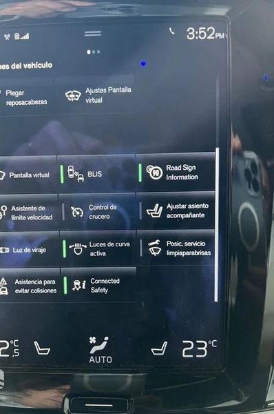 Volvo V90 Cross Country • 2019 • 145,000 km 10