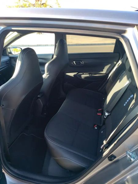 Hyundai i20 • 2021 • 26,800 km 4