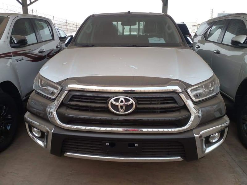 Toyota Hilux • 2020 • 0 km 1