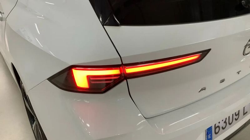 Opel Astra • 2022 • 54,700 km 13