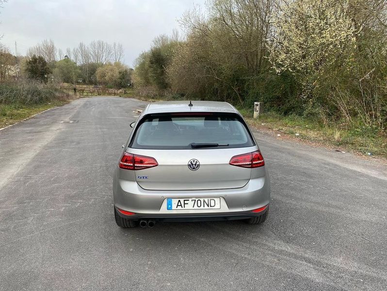 Volkswagen Golf • 2015 • 119,000 km 5