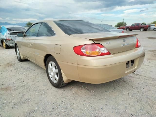 Toyota Camry • 2002 • 17 km 3