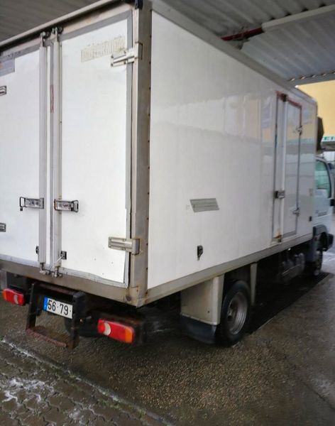 Nissan Cabstar E - T • 2001 • 200,000 km 3