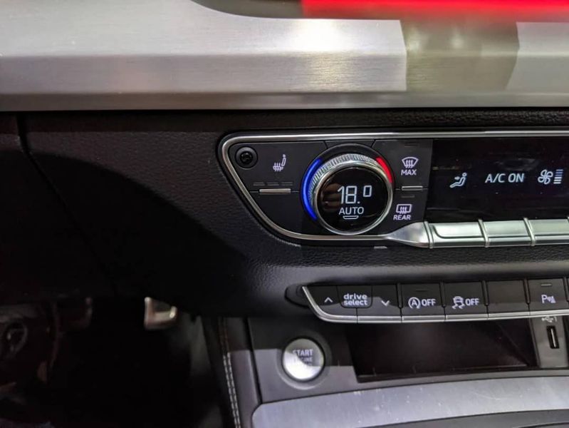 Audi Q5 • 2018 • 101,100 km 7