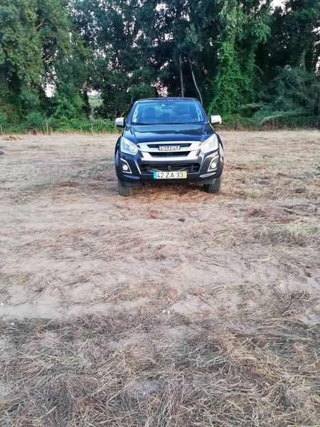Isuzu D-MAX • 2015 • 168,000 km 6