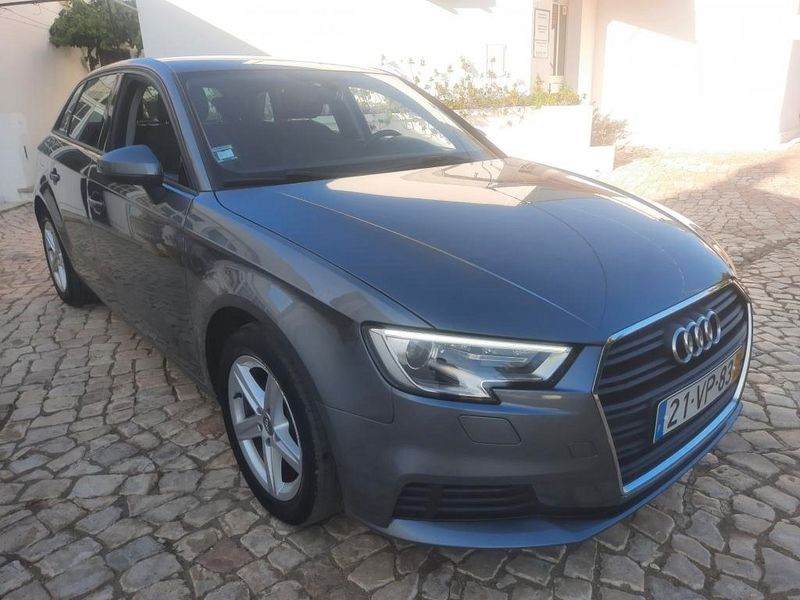 Audi A3 • 2018 • 120,000 km 1