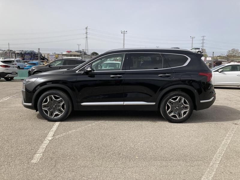 Hyundai Santa Fe • 2021 • 56,158 km 2