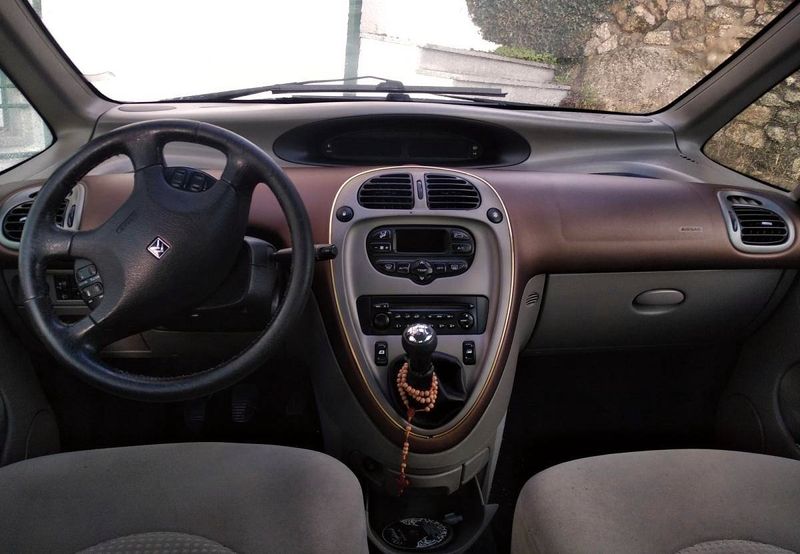 Citroën C3 Picasso • 2002 • 25,000 km 5