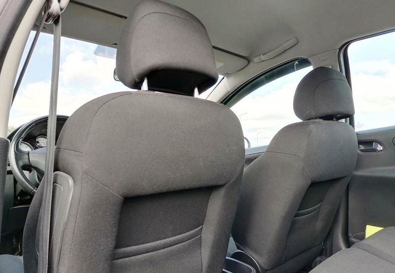 Peugeot 207 • 2008 • 99,999 km 7