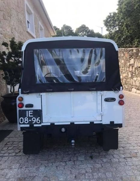 Land Rover LR3 • 2009 • 127,000 km 3