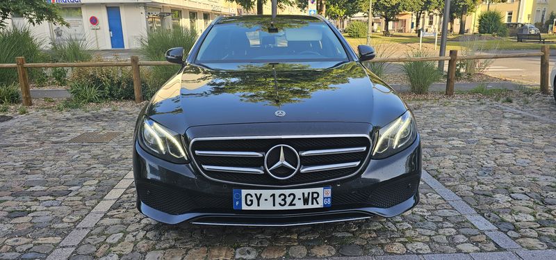 Mercedes-Benz E • 2019 • 123,500 km 3