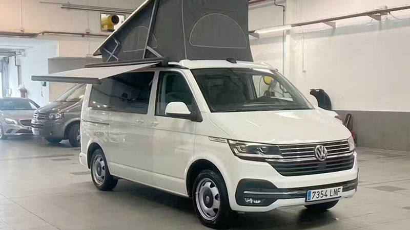 Volkswagen California • 2021 • 60,254 km 1