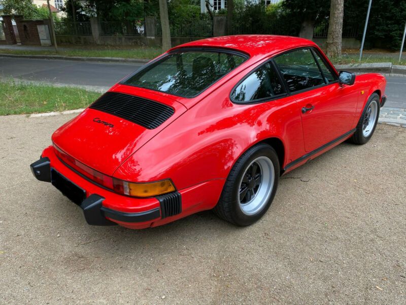 Porsche Carrera GT • 1988 • 150,000 km 8