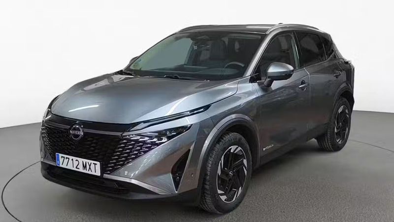 Nissan Qashqai • 2025 • 5,720 km 1