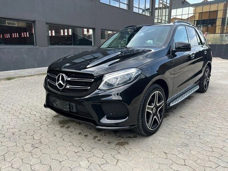Mercedes-Benz GLE • 2018 • 93,000 km 3