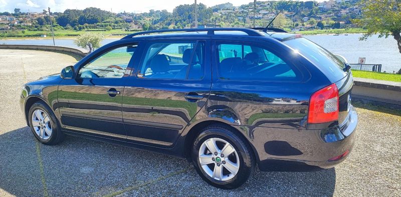 Škoda Octavia • 2012 • 299,000 km 2