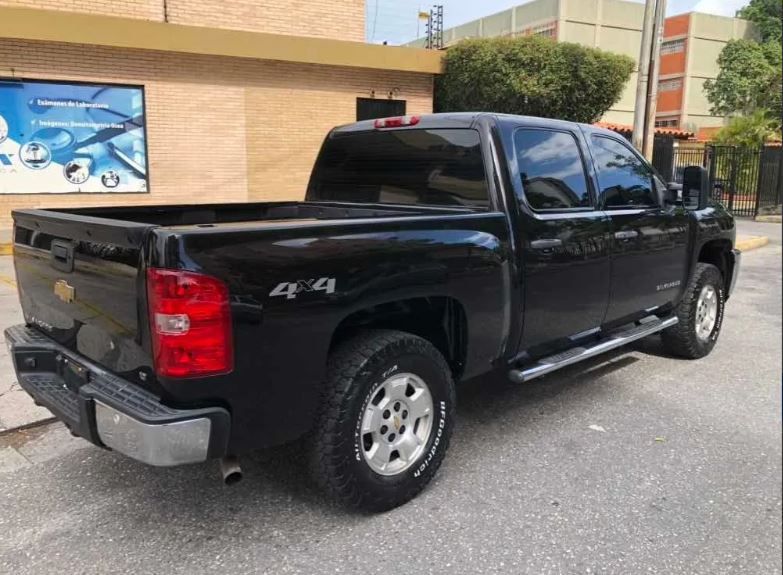 Chevrolet Silverado • 2012 • 138,000 km 2