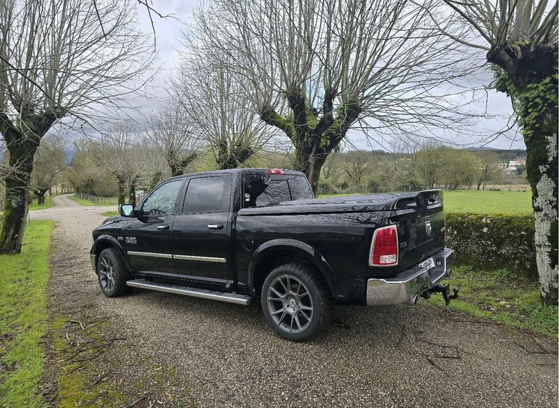 Dodge RAM • 2012 • 250,000 km 3