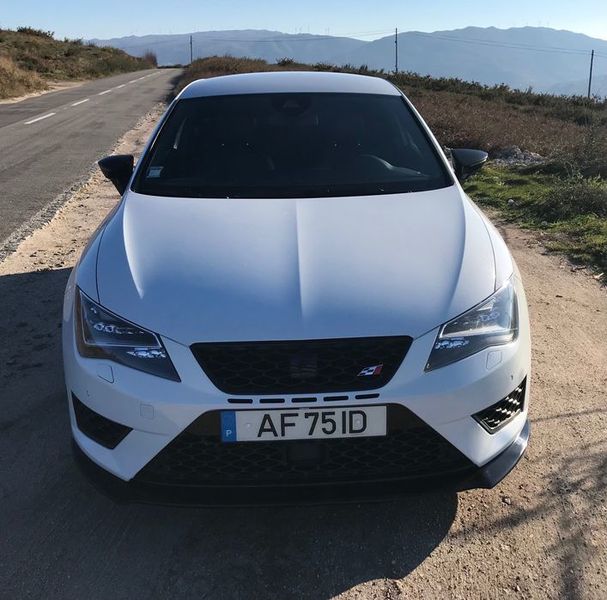 Seat Leon • 2015 • 110,000 km 1