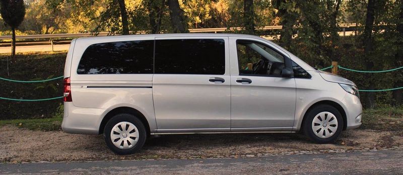 Mercedes-Benz 310 Van • 2016 • 69,000 km 2