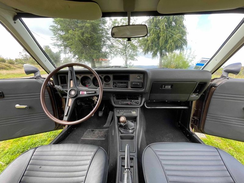 Toyota Corolla • 1976 • 80,000 km 4