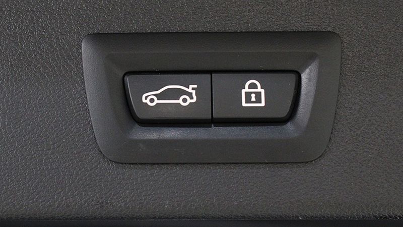 BMW X3 • 2022 • 22,907 km 17