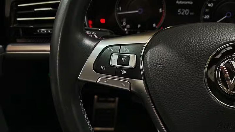 Volkswagen Touareg • 2019 • 94,801 km 31