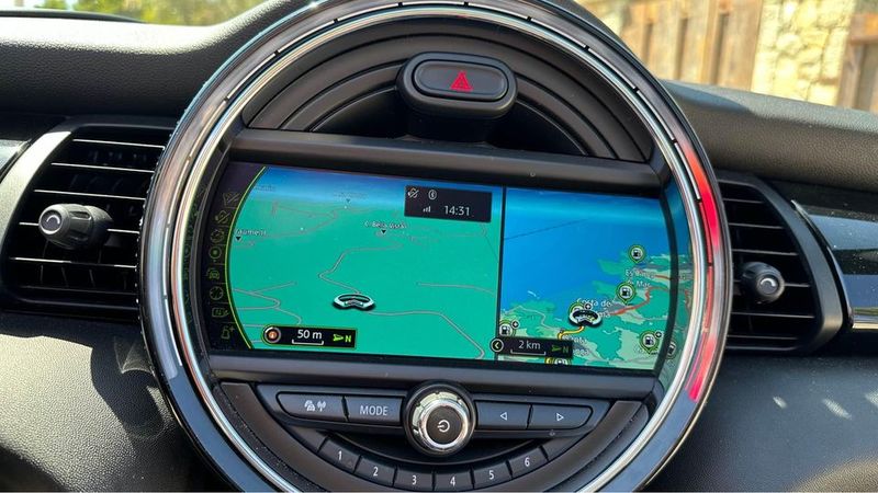 MINI Cooper S Cabrio • 2017 • 40,000 km 5